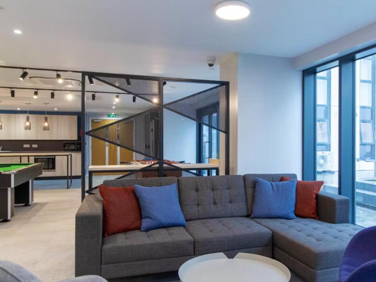 Vibrant Ensuite Rooms, Bournemouth - Sk Dış mekan fotoğraf